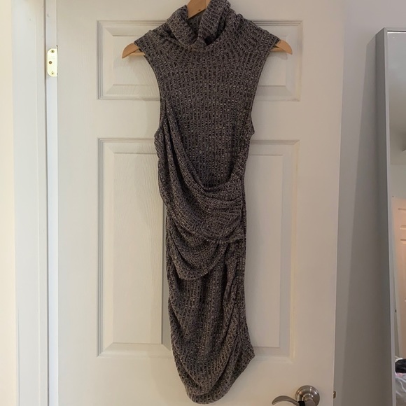 Knit MIDI Dress - Picture 2 of 6